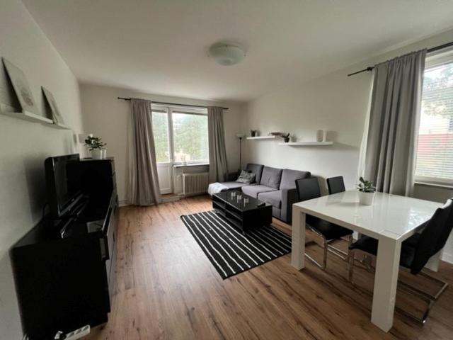 Flatin Erbjuder Laegenheter I Soedra Stockholm Estocolmo Exterior foto
