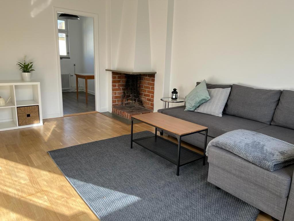 Flatin Erbjuder Laegenheter I Soedra Stockholm Estocolmo Exterior foto